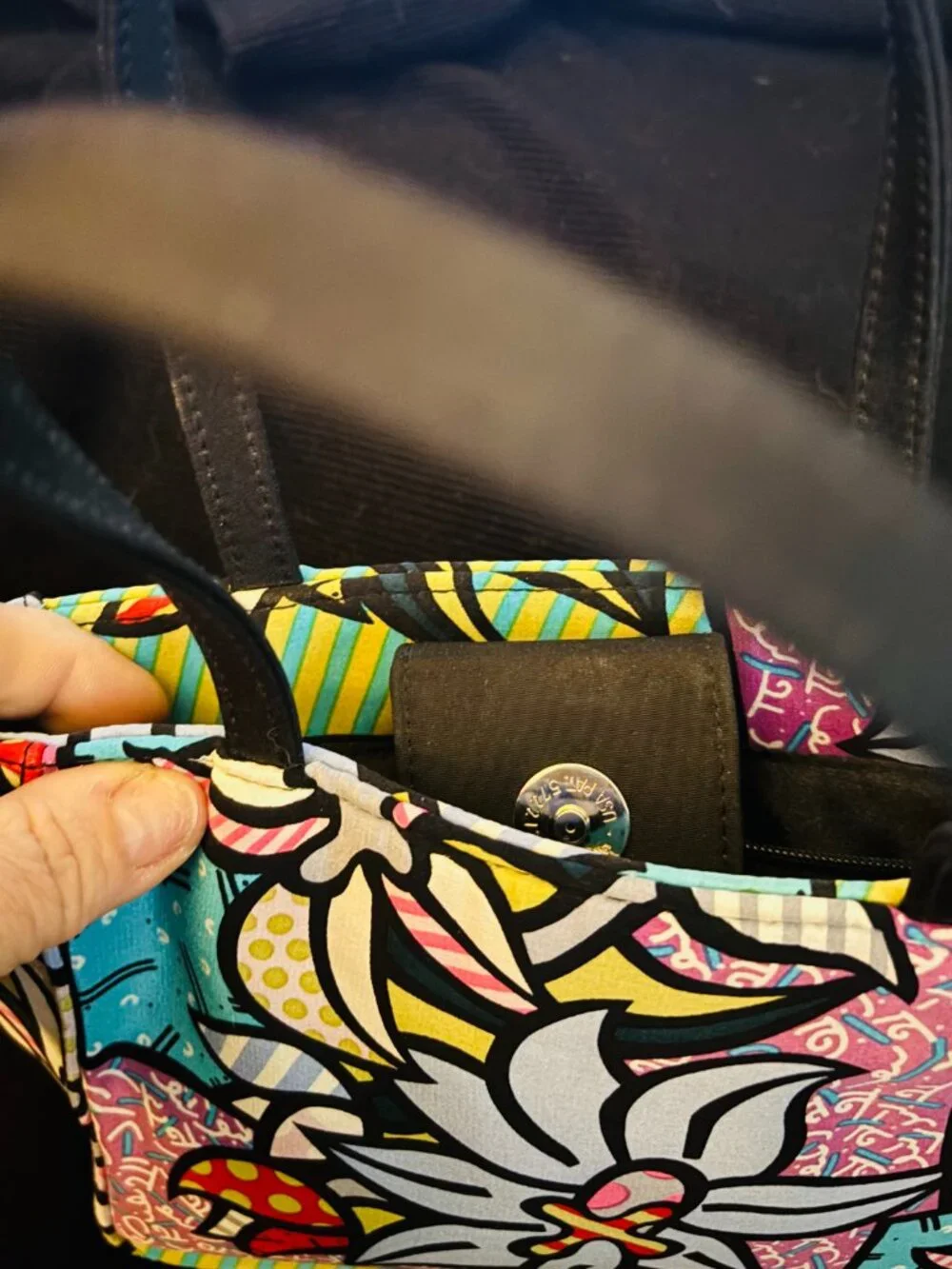 Super RARE! Nicole Miller × Britto Collab Silk Pop Art Handbag (Circa 1999–2001) - Picture 11 of 16